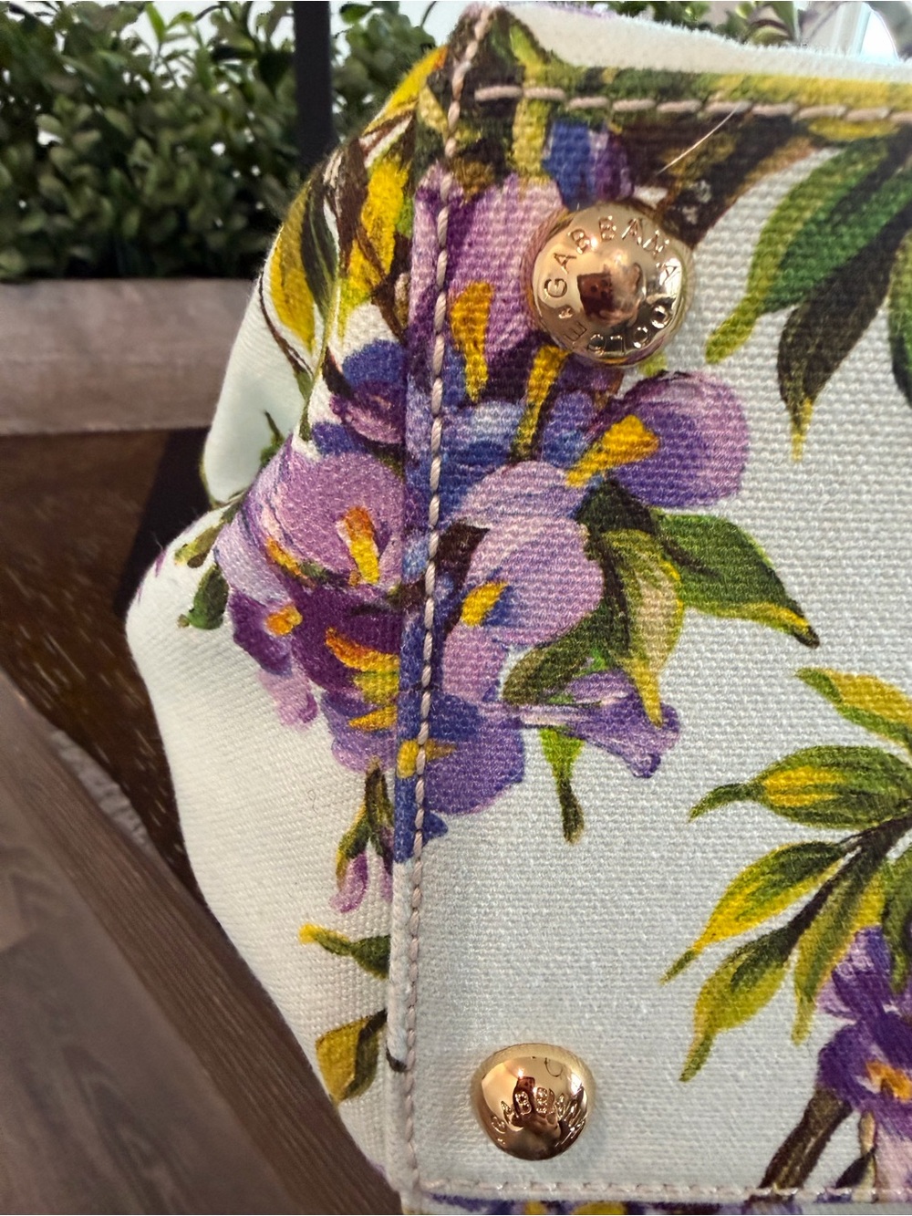 Dolce & Gabbana Wisteria Print Canvas Tote Bag - Picture 8 of 9